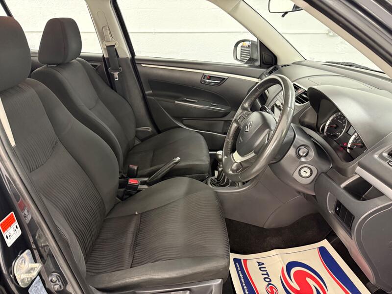 SUZUKI SWIFT