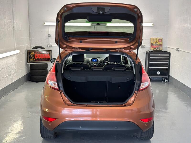 FORD FIESTA