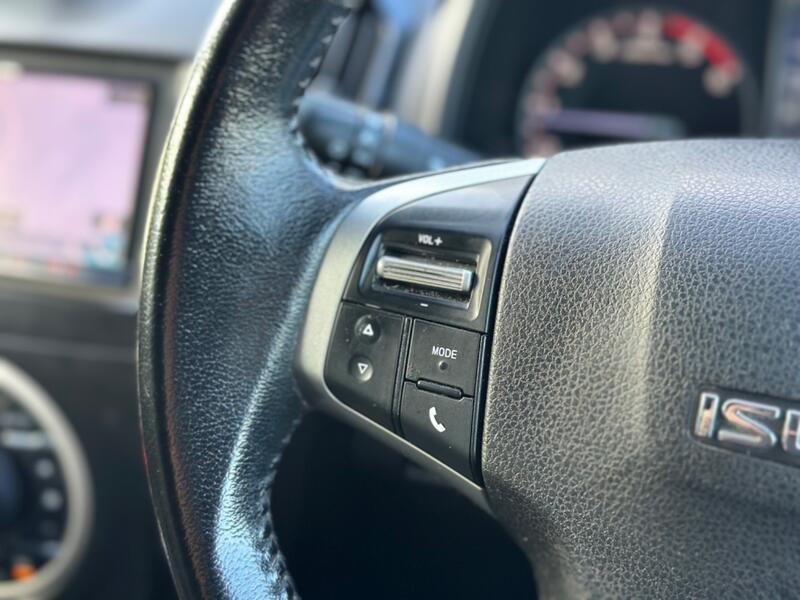 ISUZU D-MAX