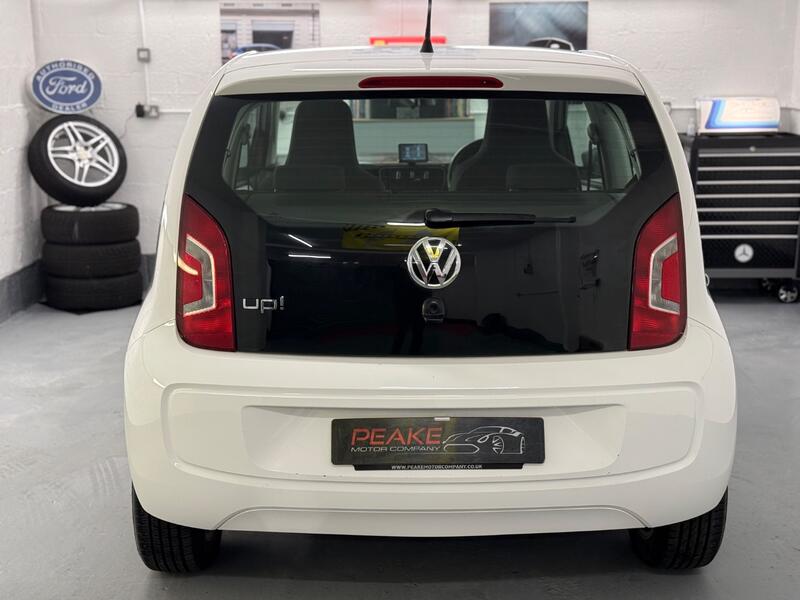 VOLKSWAGEN UP