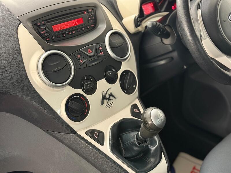FORD KA