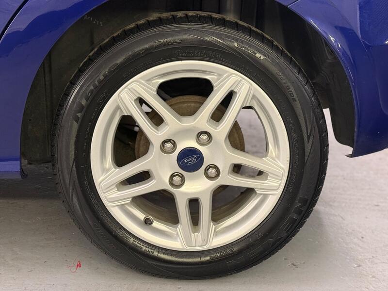 FORD KA+