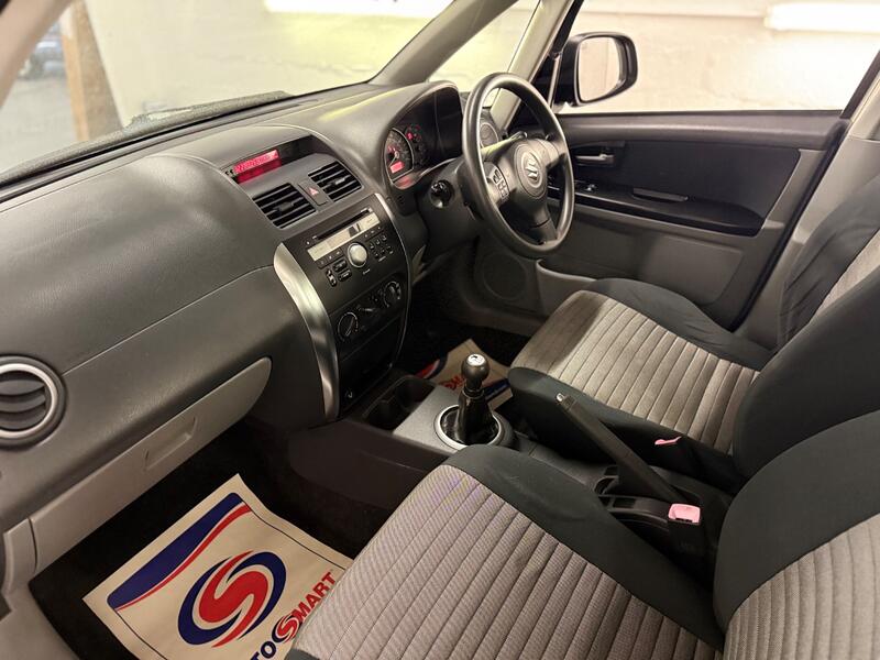 SUZUKI SX4