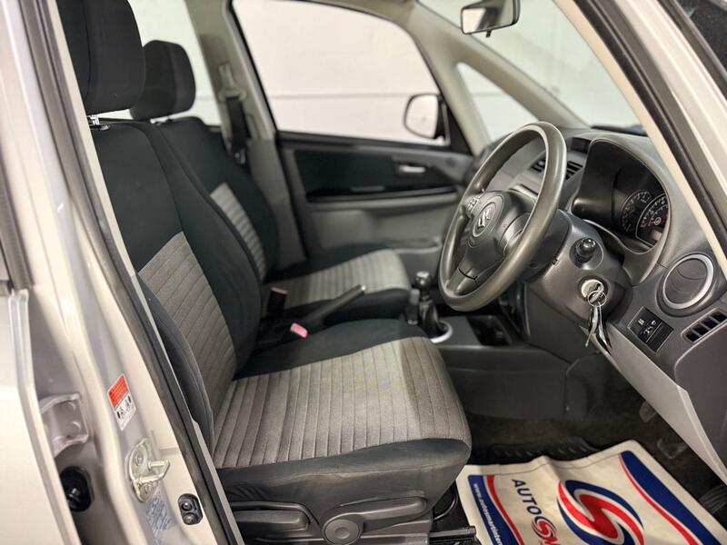 SUZUKI SX4