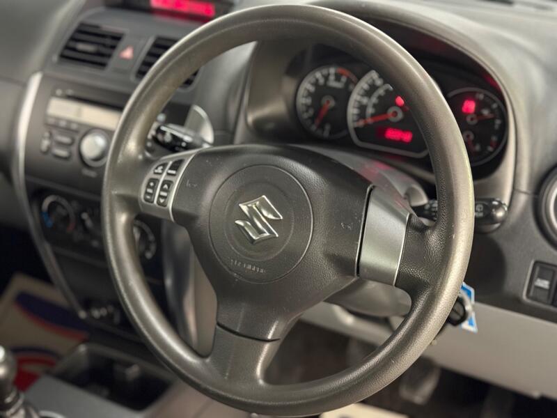SUZUKI SX4