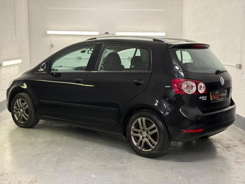 VOLKSWAGEN GOLF PLUS
