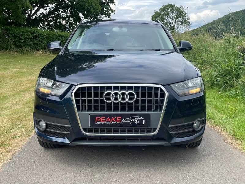 AUDI Q3