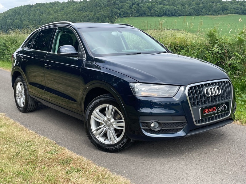 AUDI Q3