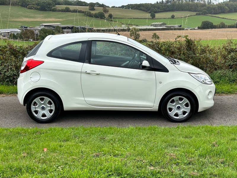 FORD KA