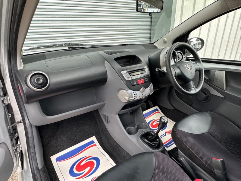 TOYOTA AYGO